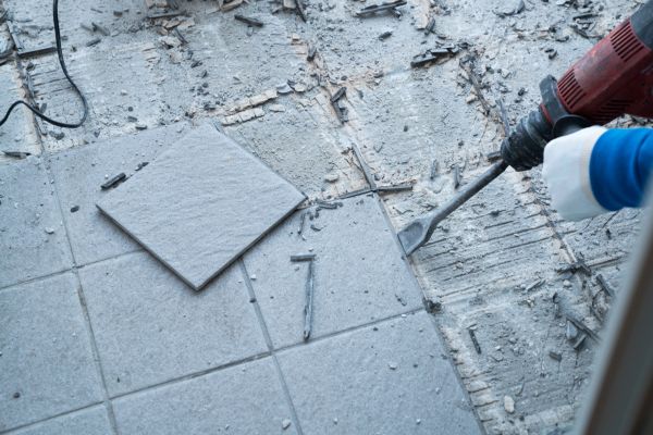 Flooring Removal Service in Saint Joseph